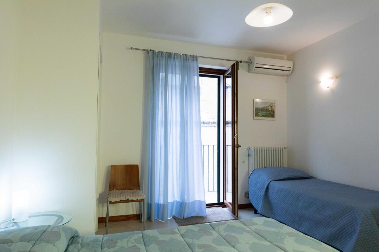 אוסטוני B&B La Stradella מראה חיצוני תמונה